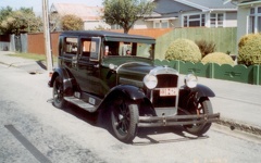 1929 Essex Sedan - Owner: Paul Tobin