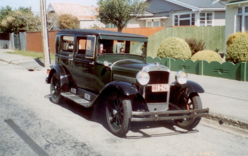 1929 Essex Sedan - Paul Tobin.jpg