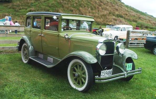 1929 Nash Model 428 - Owner: Bruce Larking